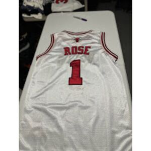 Adidas Derrick Rose jersey mens size m SKU 39